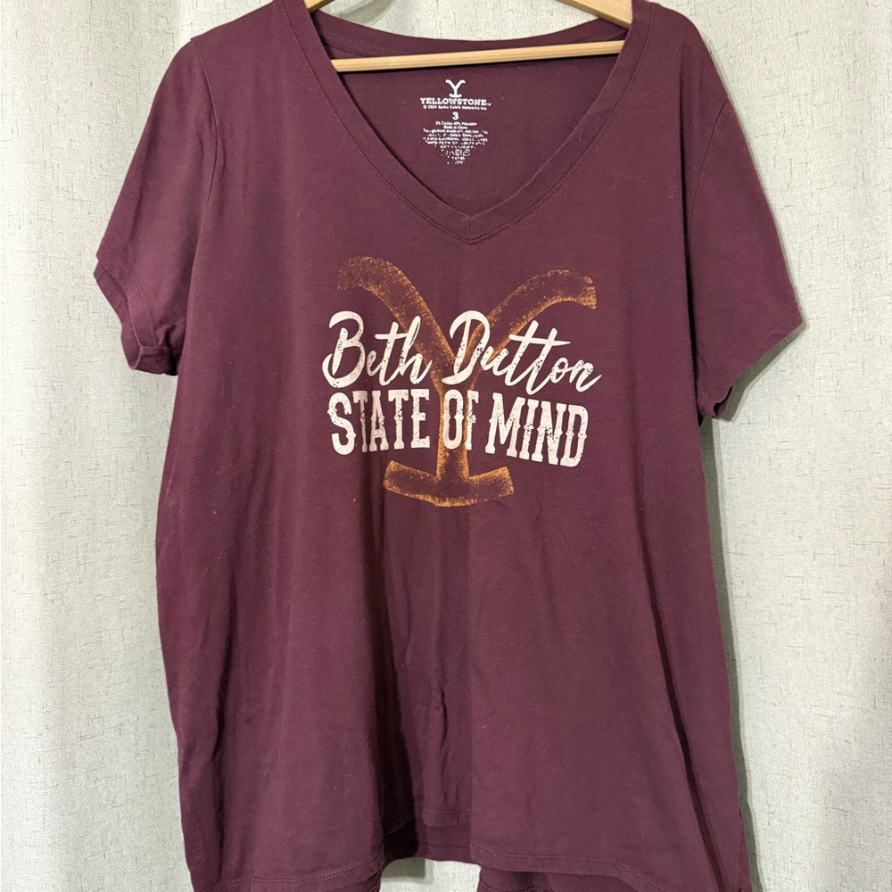 Maroon Torrid Yellowstone Graphic T-Shirt